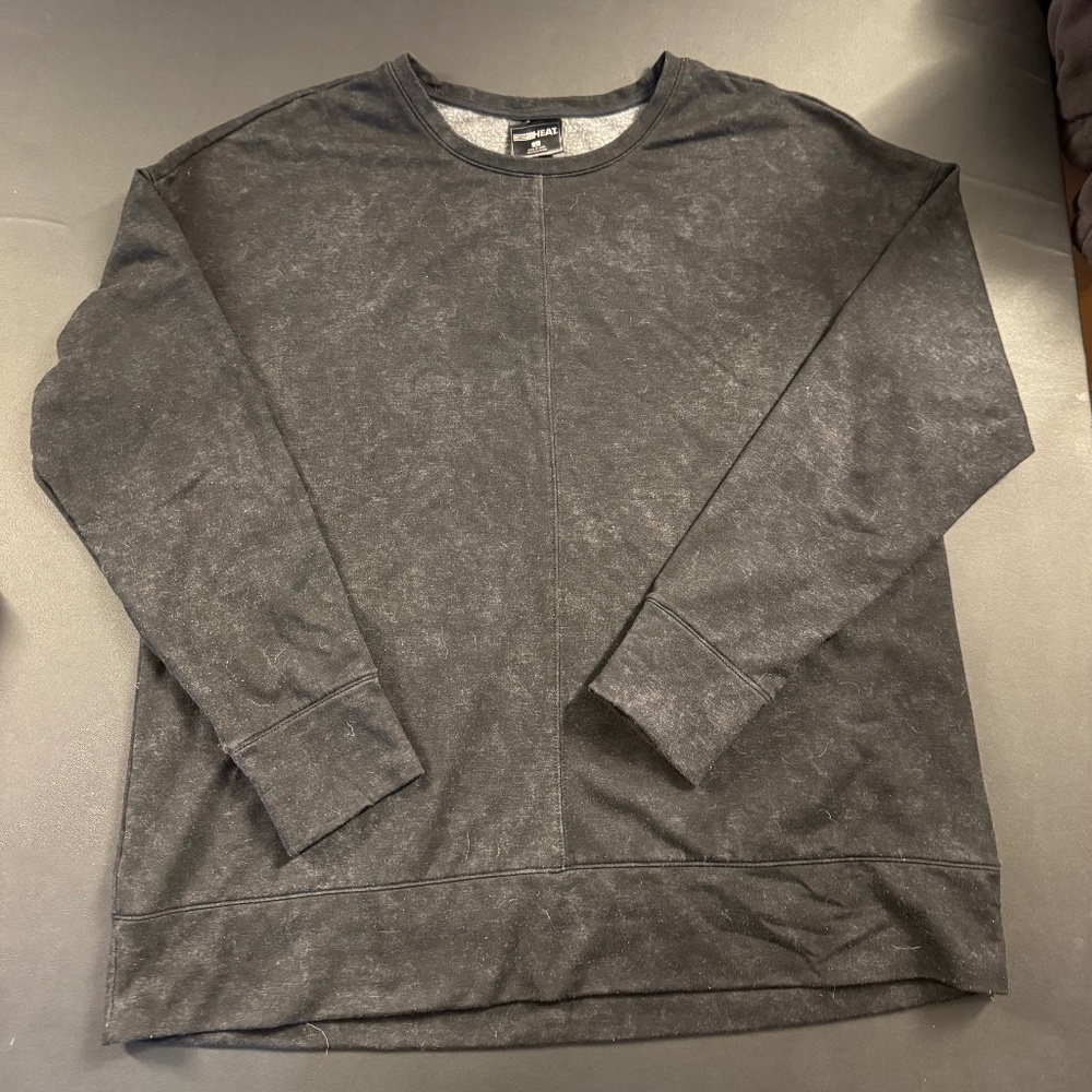 32 DEGREES CREW NECK SWEATSHIRT